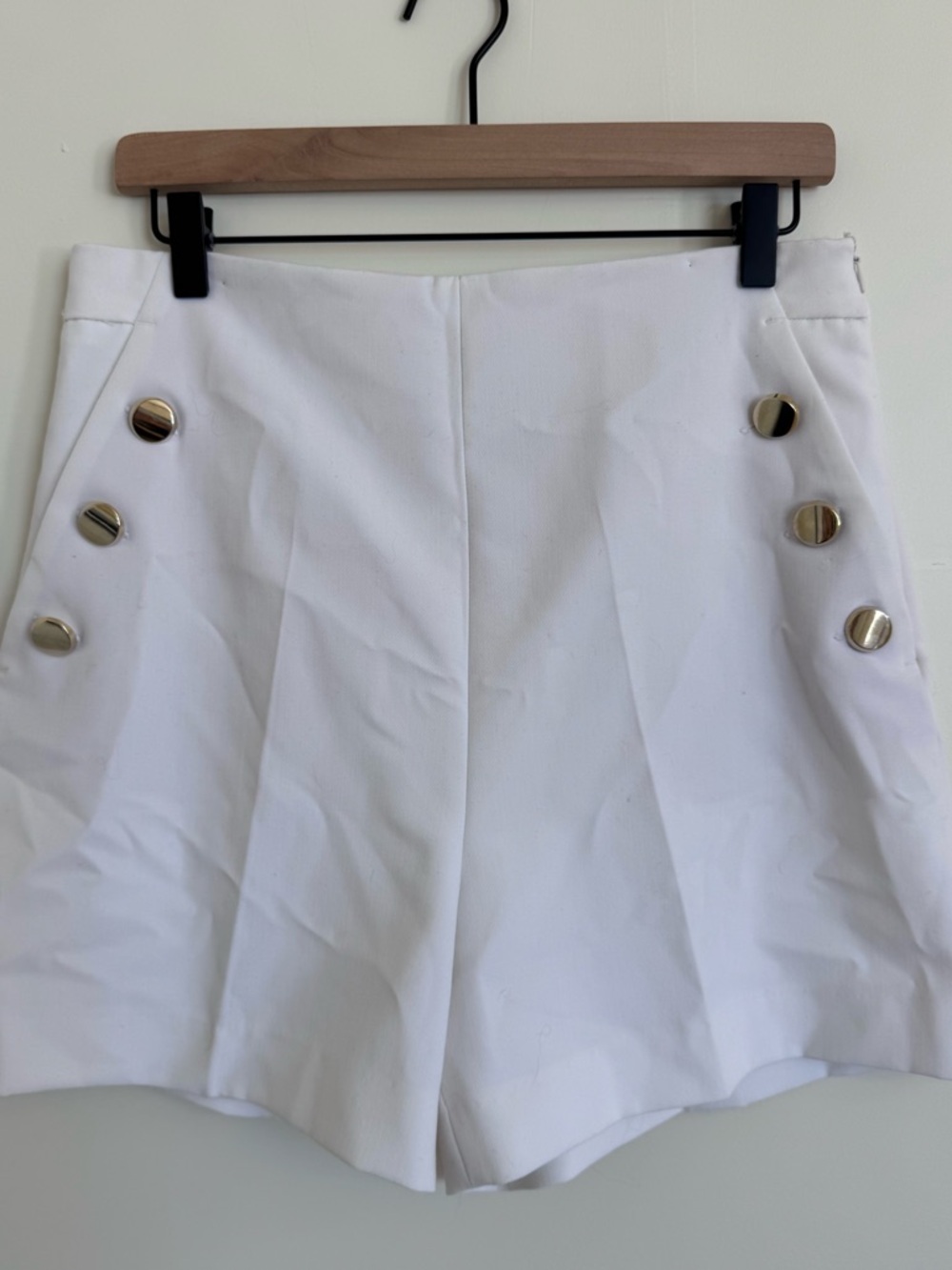Zara White High-Waist Sailor-Button Shorts